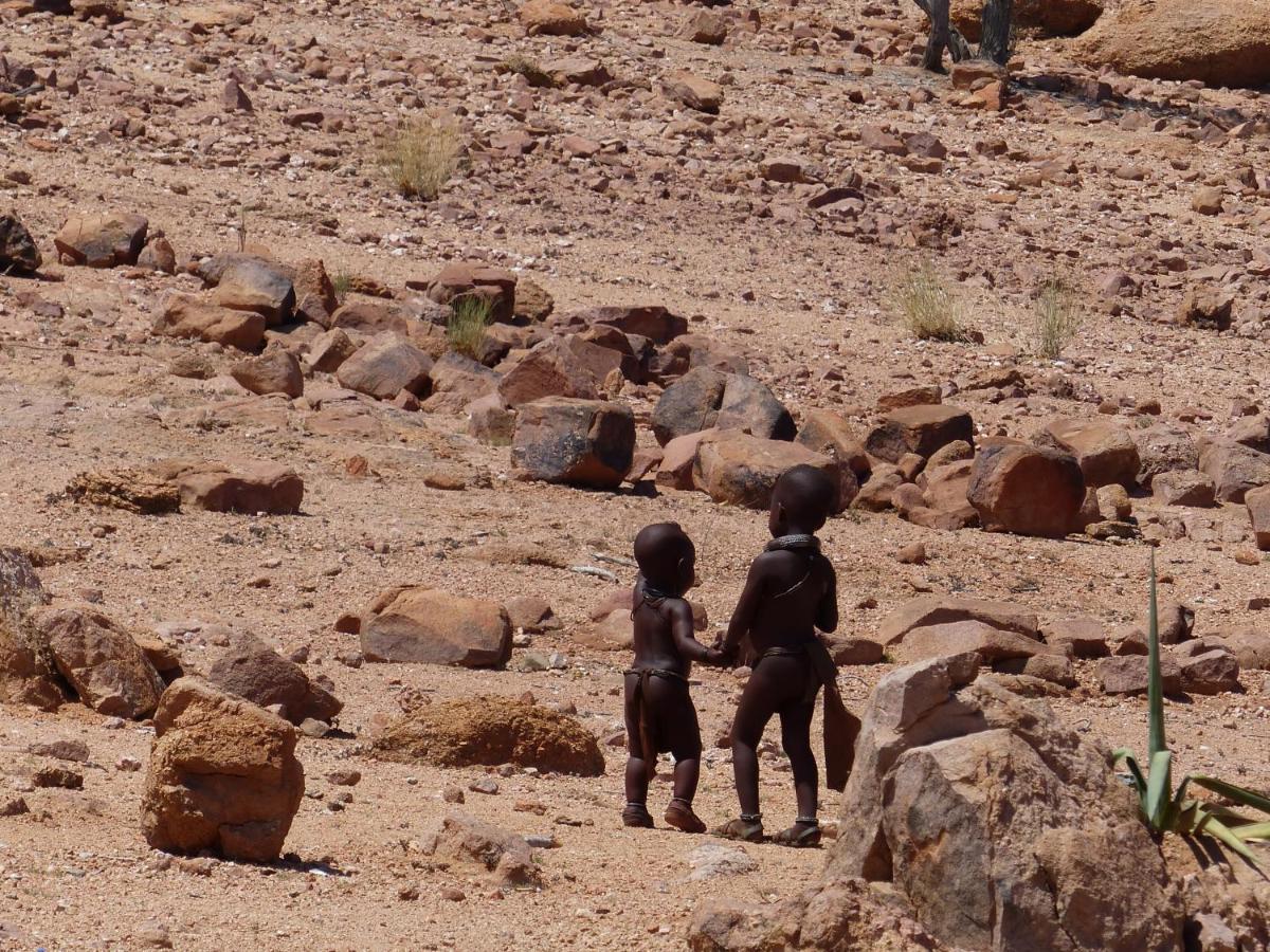 Ozohere Campsite And Himba Village Uis Eksteriør billede