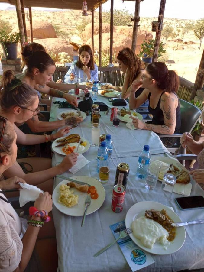 Ozohere Campsite And Himba Village Uis Eksteriør billede